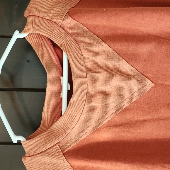 Pol lightweight pullover - Picture 2 of 5